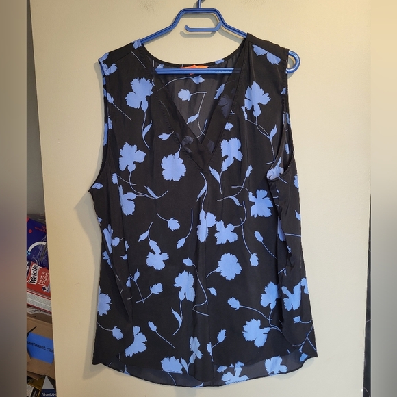 Joe Fresh Black and Blue Floral Blouse, Size 2X - Picture 1 of 5